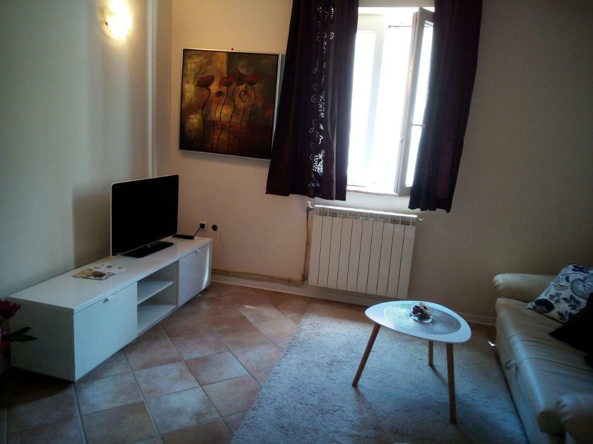 Apartments Mirela Novigrad Istria Extérieur photo
