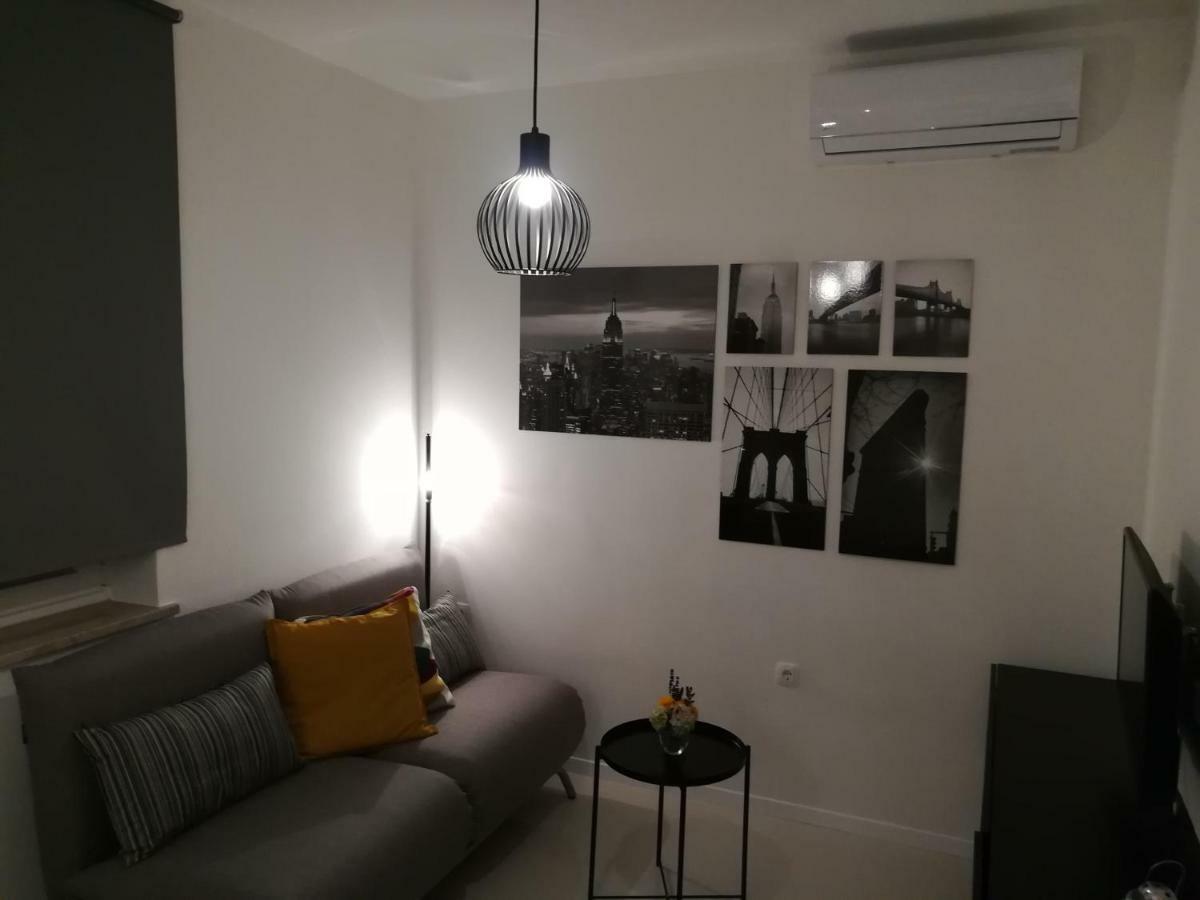 Apartments Mirela Novigrad Istria Extérieur photo